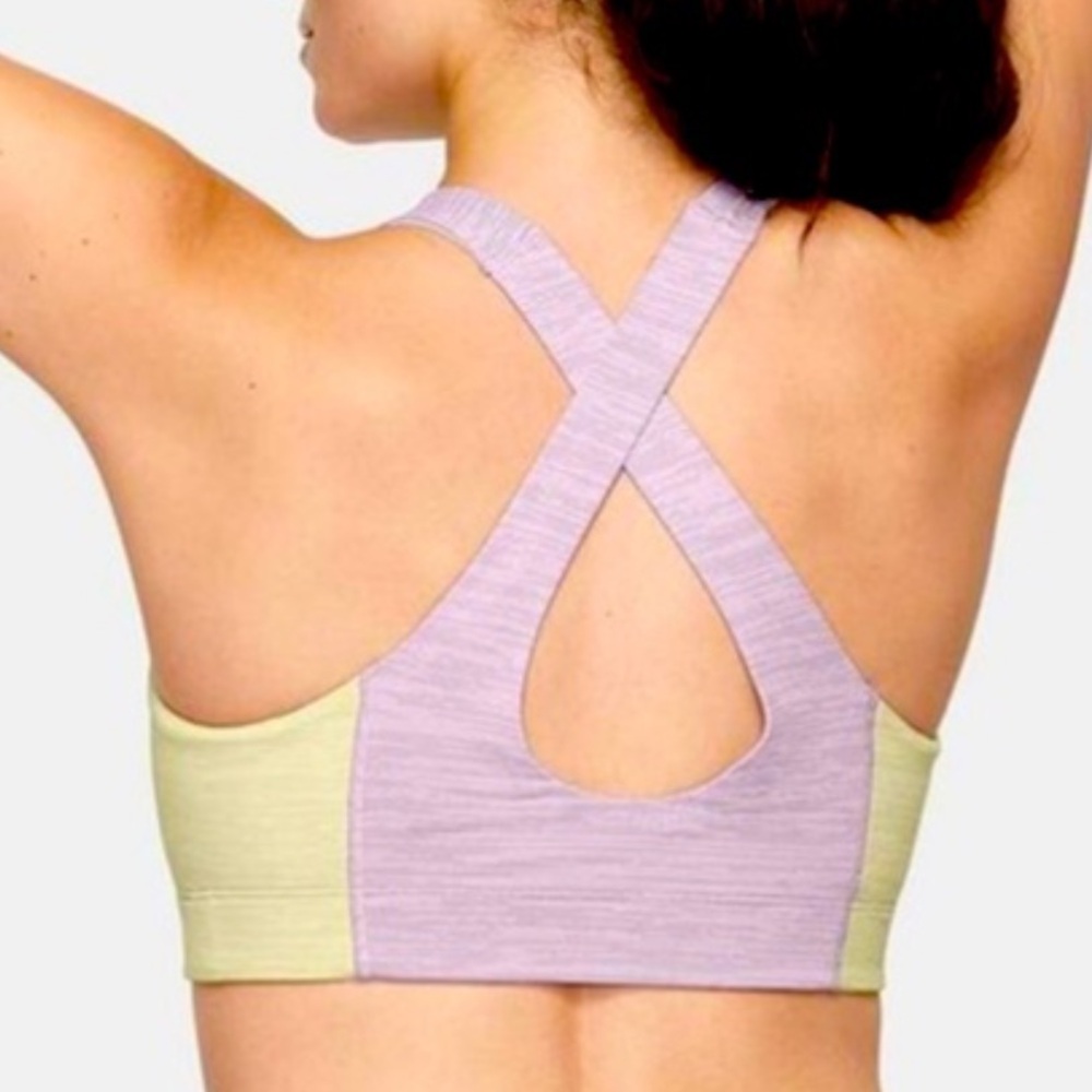 Outdoor Voices Key Hole sports Bra in Bloom & Honeysuckle size XS
